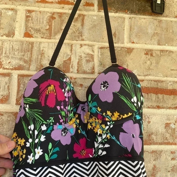 Sea Angel Floral Geometric Wave Halter One Piece Swim Suit - Picture 2 of 8